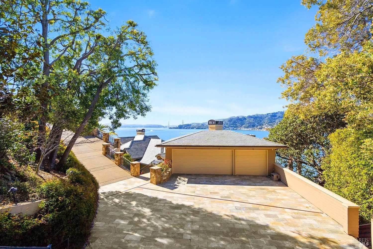 Tiburon Hillside Residence photo 3